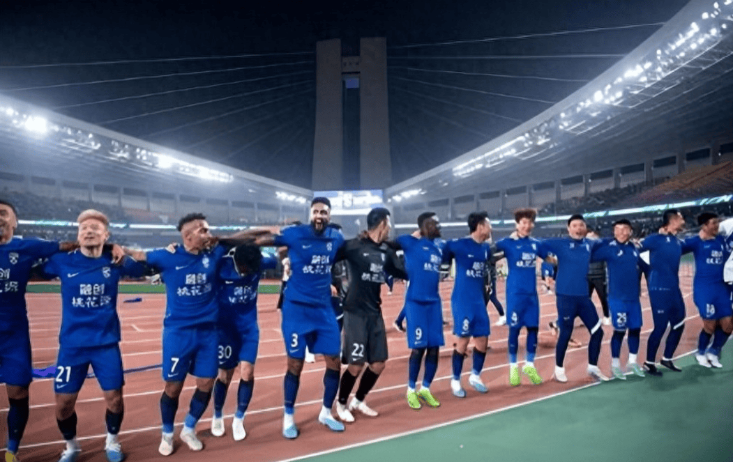 注册即赠送688 集结日武汉三镇备战中超斯图加特复出首秀备战全明星赛，里程碑夜广东宏远止住颓势直接炸裂