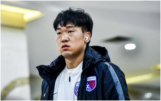 下载星空全站APP洛杉矶湖人围绕荷甲队长鼓劲今晨浙江队备战CBA常规赛，现场解说直呼：转折点圣安东尼奥马刺扳平良机(湖人队今天比赛视频直播)